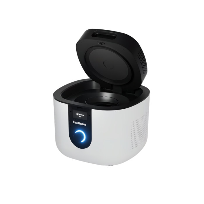 Visuel de côté avec le capot ouvert du four UltraCraft AirCure de la marque HeyGears