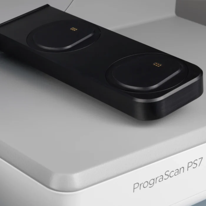 PrograScan PS7 d'Ivoclar, scanner de laboratoire à double plateau pour numérisation simultanée des modèles maxillaires et mandibulaires