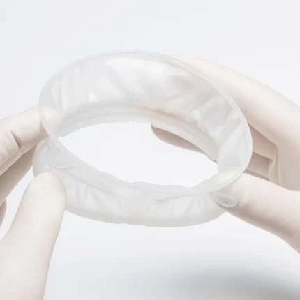 Écarteur buccal sans latex OptraGate 2 confort patient de la marque Ivoclar
