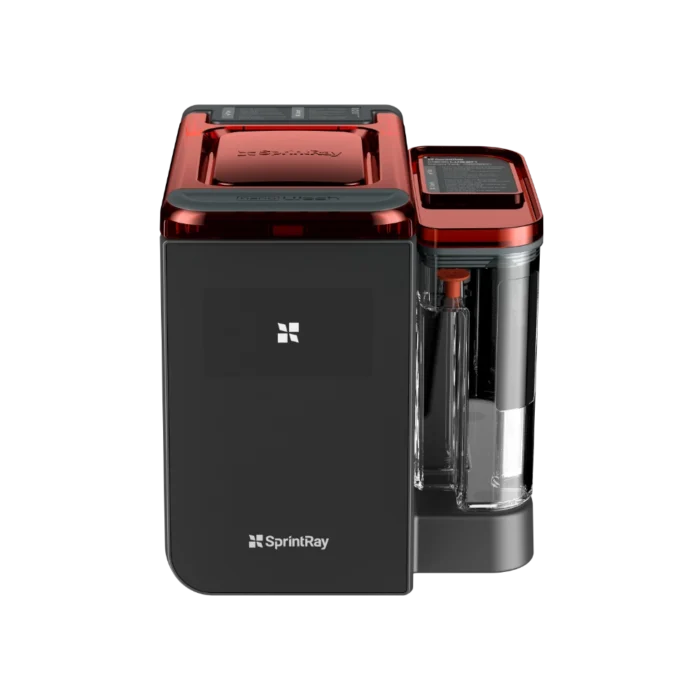 SprintRay NanoWash, station de lavage et de séchage hermétique rouge et noire avec écran tactile pour pièces dentaires imprimées en 3D