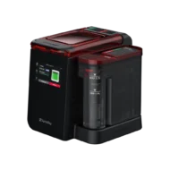 SprintRay NanoWash, station de lavage et de séchage hermétique rouge et noire avec écran tactile pour pièces dentaires imprimées en 3D